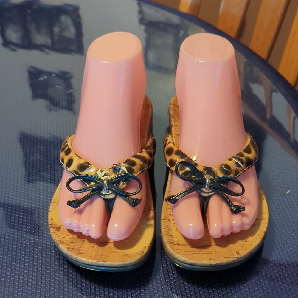 Vionic Leopard Print Sandals with Black Bow